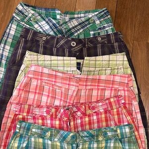 LOT of 6! Plaid Bermuda shorts.  Size 6.  Cotton.✨ 30% off all bundles.